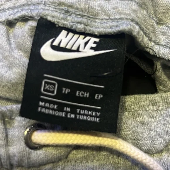 Nike womens Capri - Picture 4 of 4